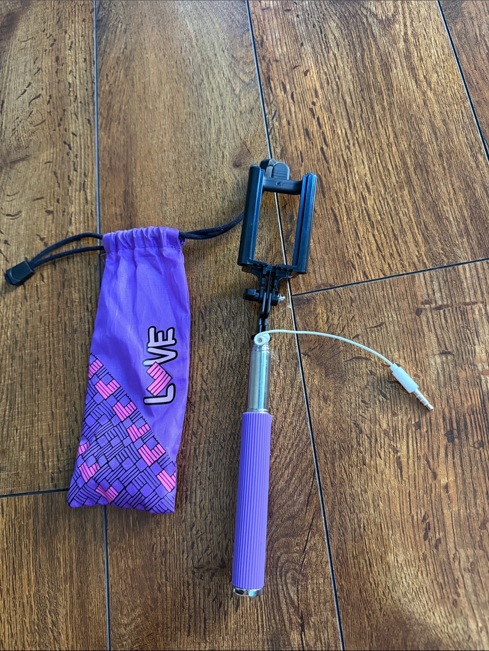 Amazon Purple Wired Selfie Stick with Matching Pouch
